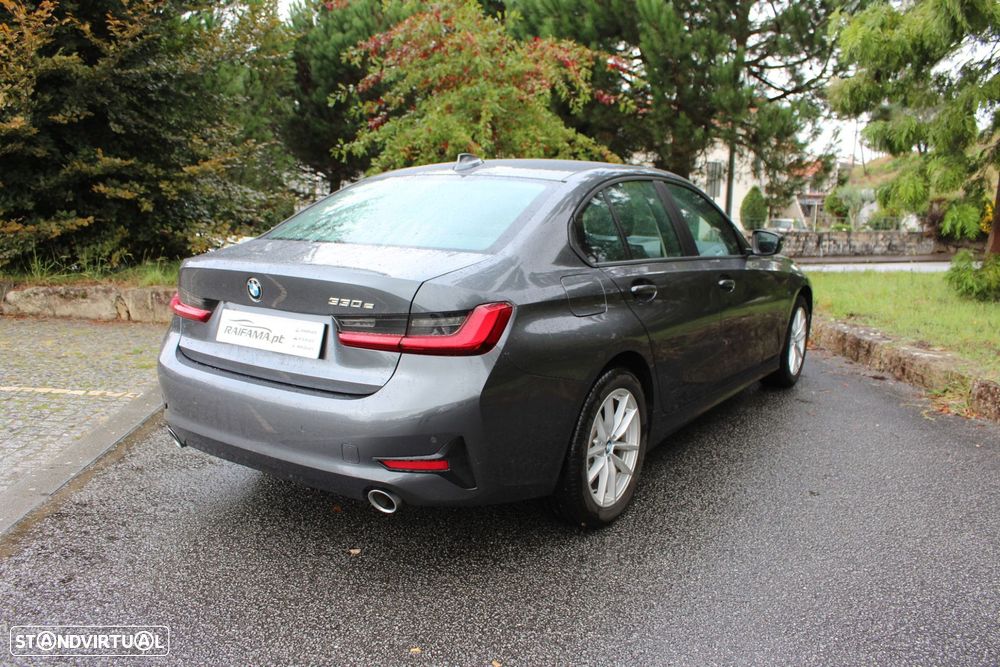 BMW 330 - 5