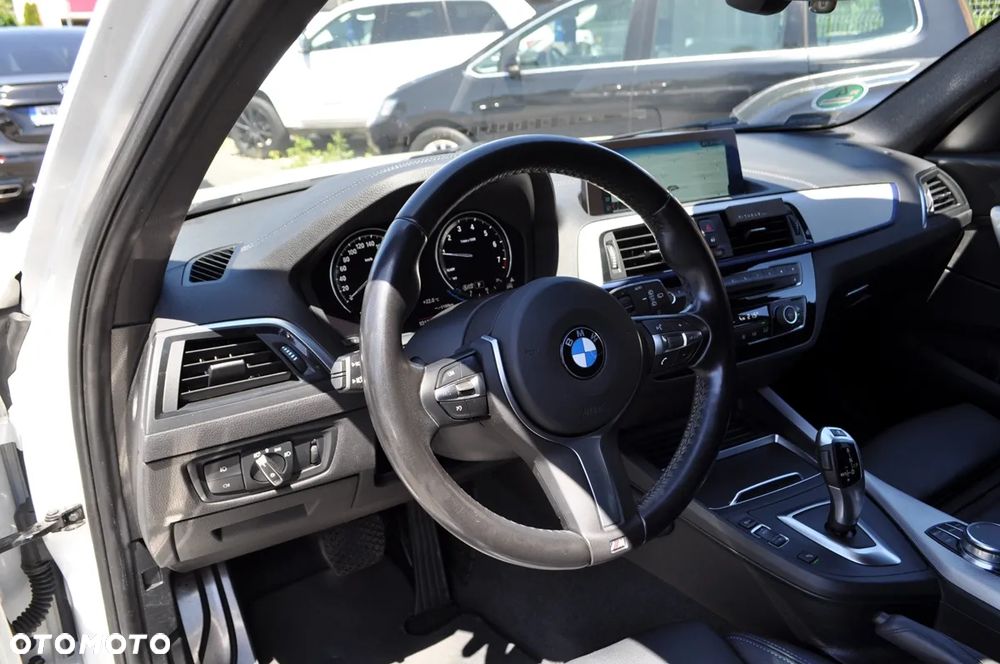 BMW Seria 1 - 17