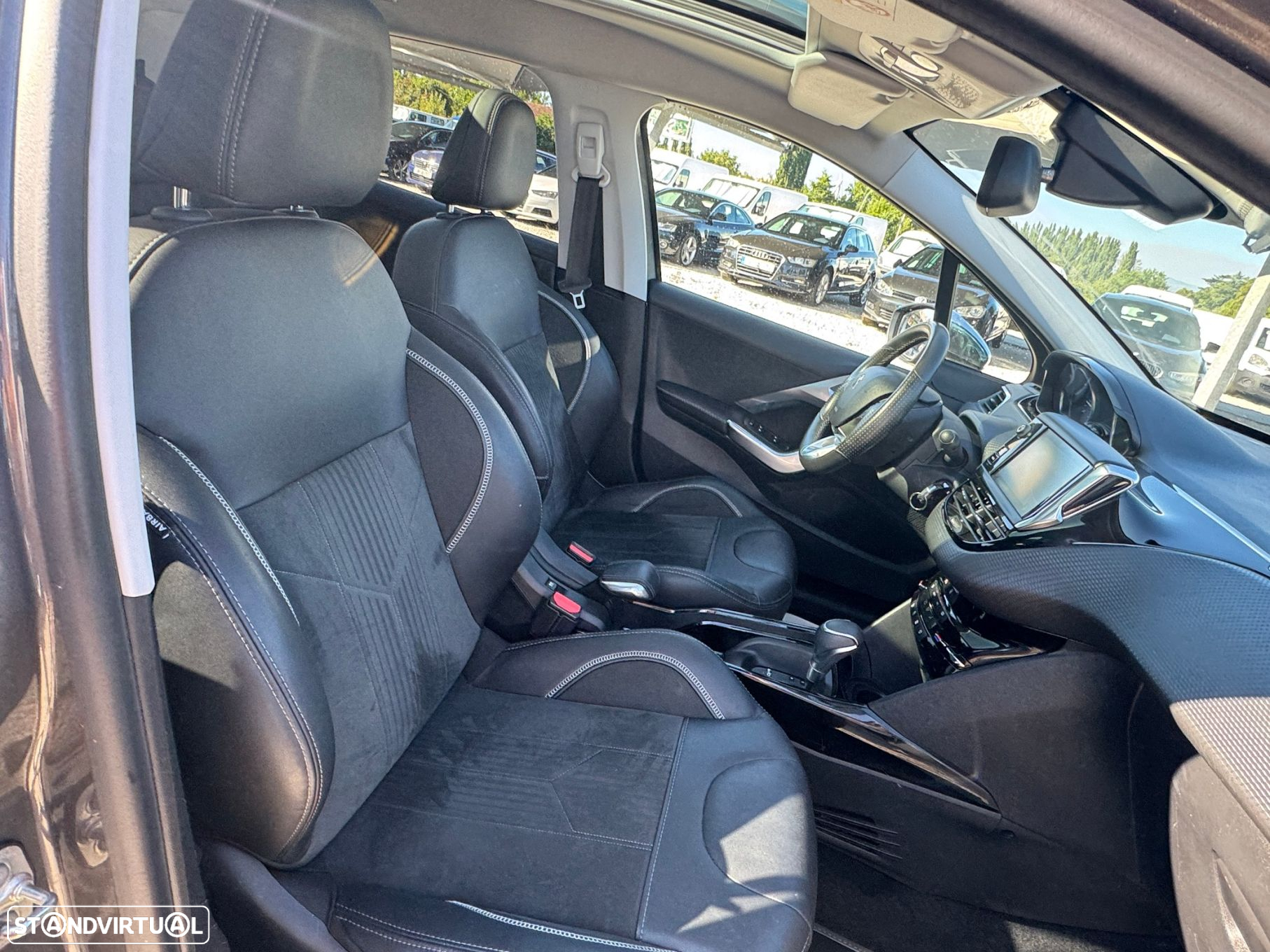 Peugeot 2008 1.2 PureTech Crossway EAT6 - 13
