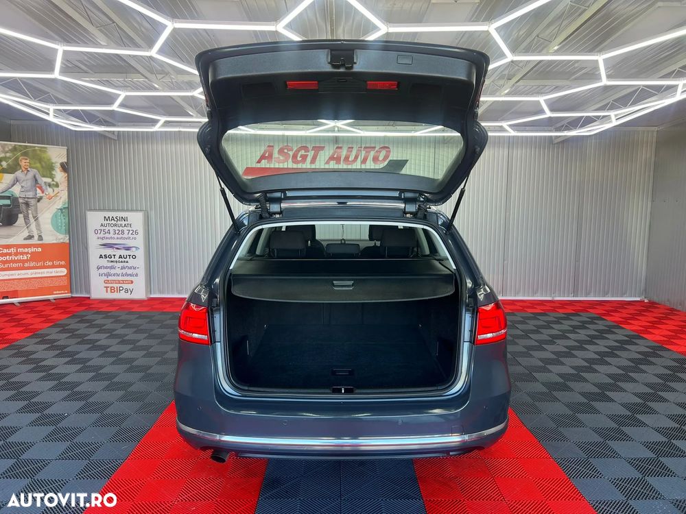 Volkswagen Passat - 17