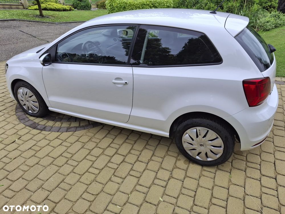 Volkswagen Polo 1.4 TDI (Blue Motion Technology) Highline - 9