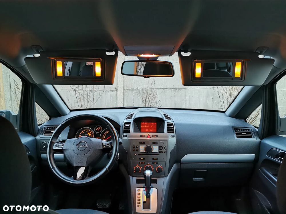 Opel Zafira 1.9 CDTI Automatik Edition - 36