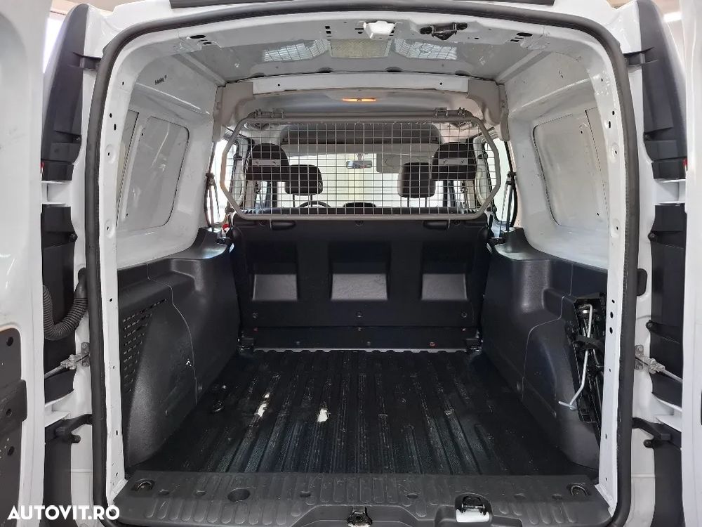 Renault Kangoo 1.5 Blue dCi 95 ZEN - 4