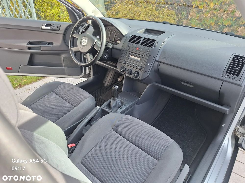 Volkswagen Polo 1.4 Comfortline - 15