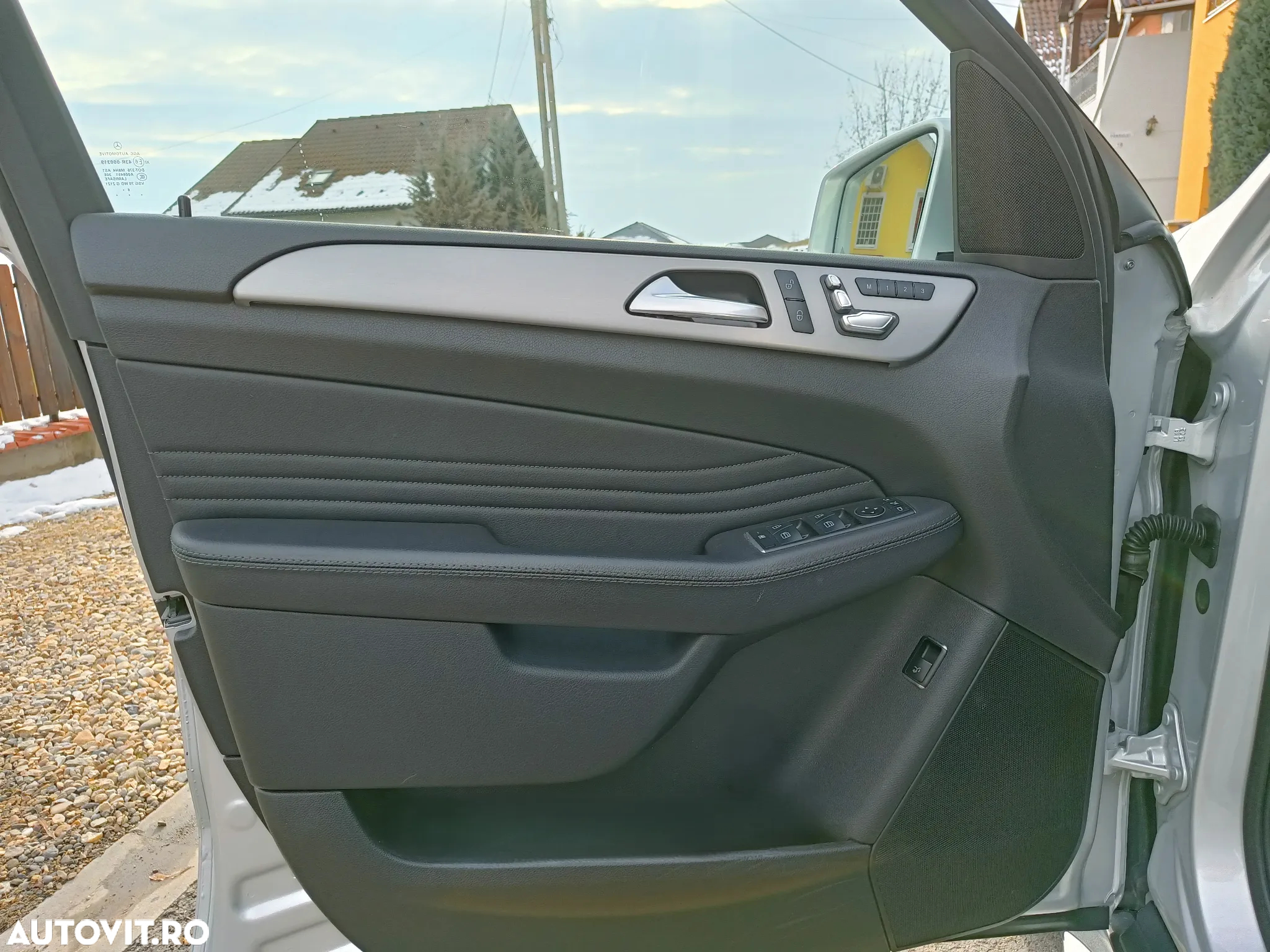 Mercedes-Benz GLE 350 d 4MATIC - 12