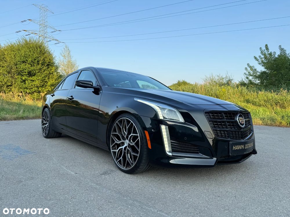 Cadillac CTS - 2