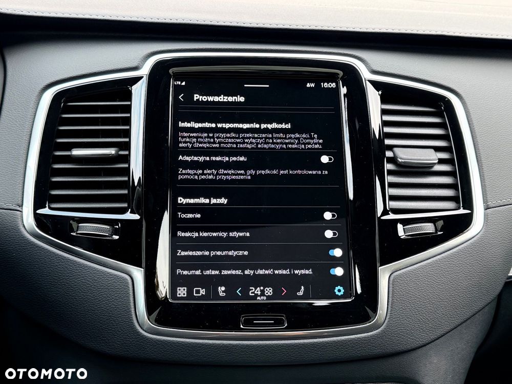 Volvo XC 90 - 38