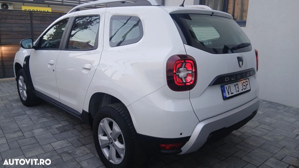 Dacia Duster 1.6 4x2 Laureate - 2