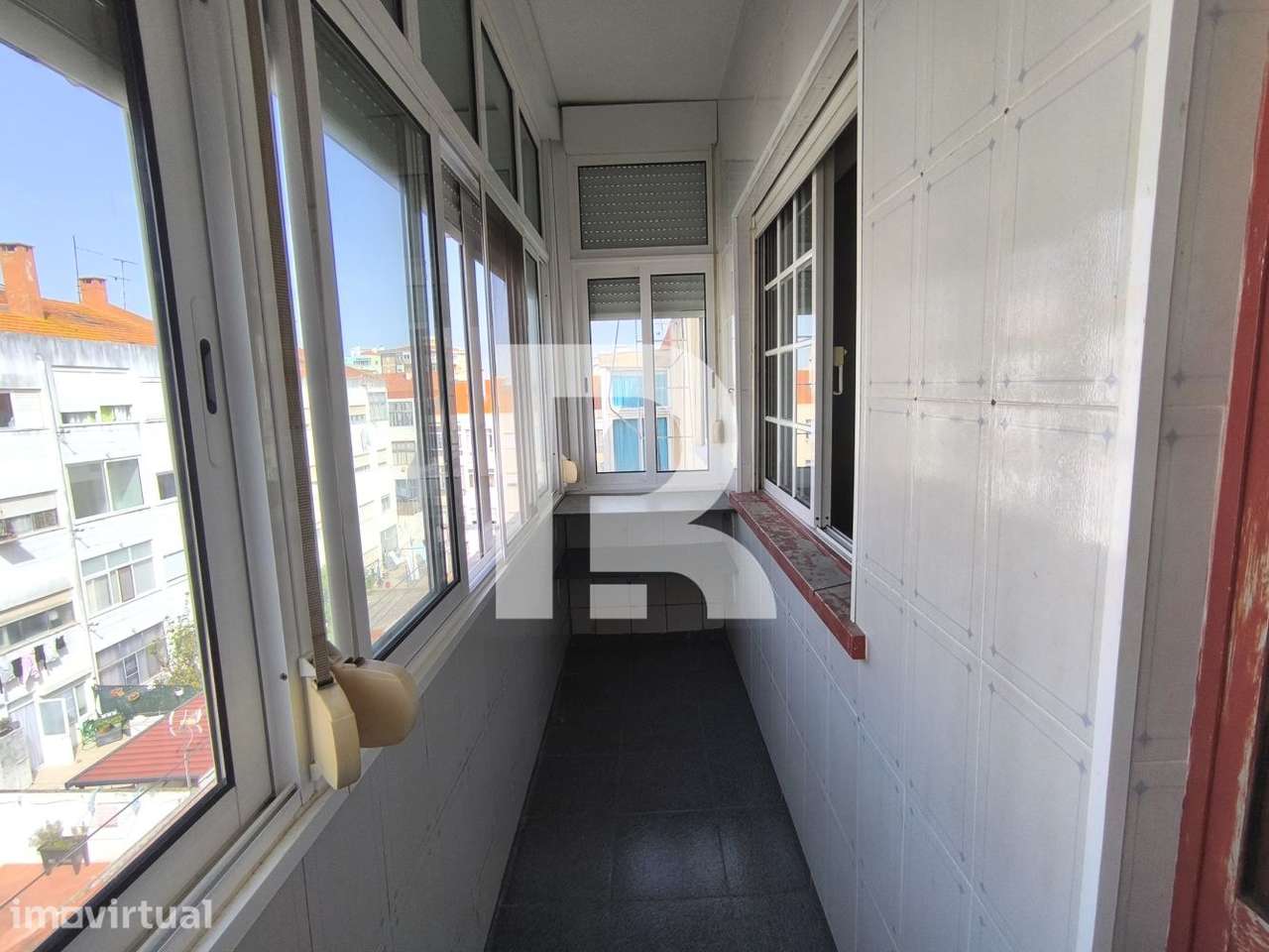 Apartamento T3 na Arrentela, Seixal - Grande imagem: 4/31
