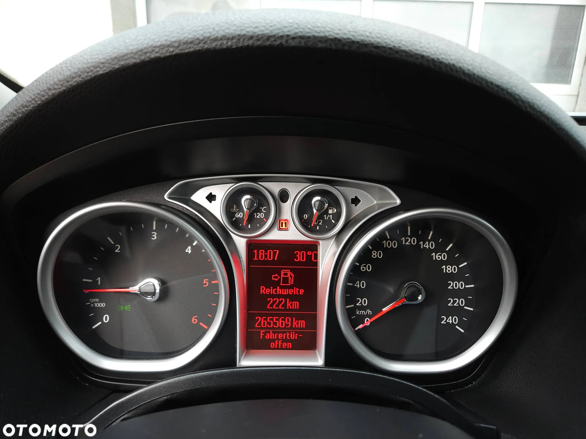 Ford Kuga 2.0 TDCi 4x4 Titanium - 24