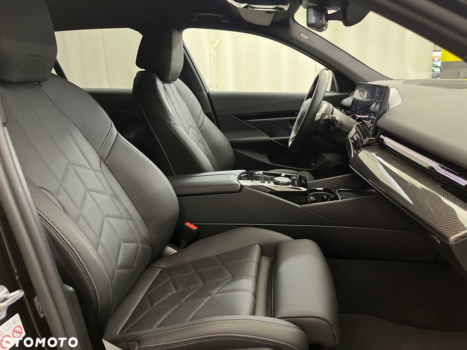 BMW Seria 5 - 36