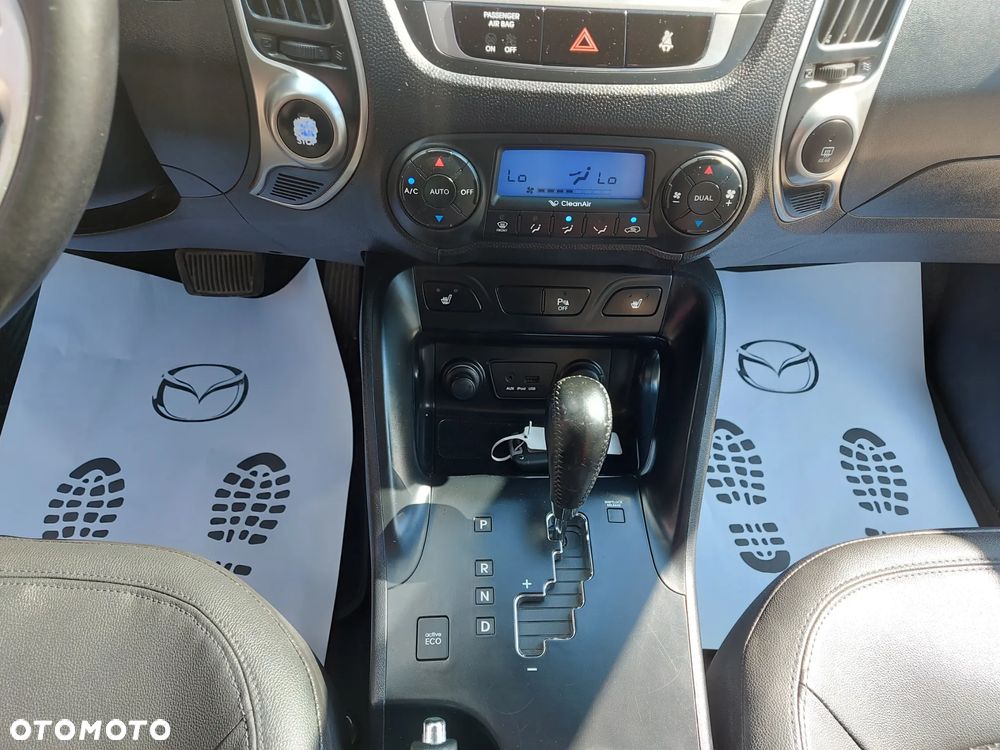 Hyundai ix35 2.0 CRDi 4WD Automatik Premium - 26
