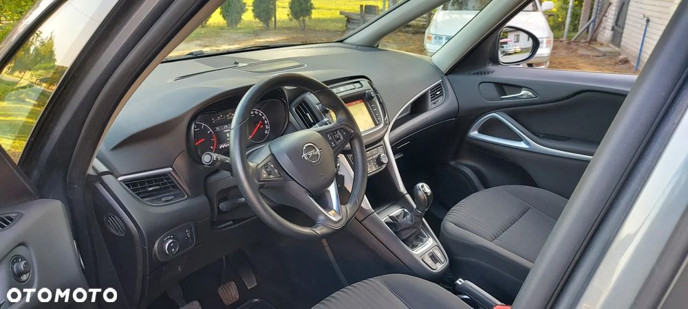 Opel Zafira 1.4 Turbo Business Innovation - 21