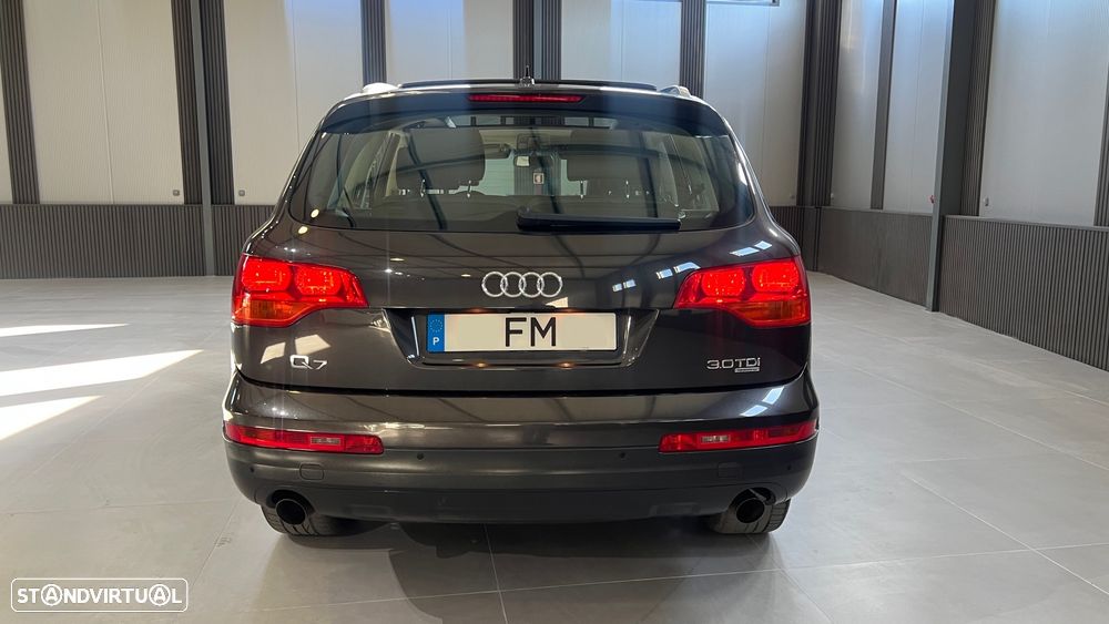 Audi Q7 3.0 V6 TDi quattro Tiptronic - 6