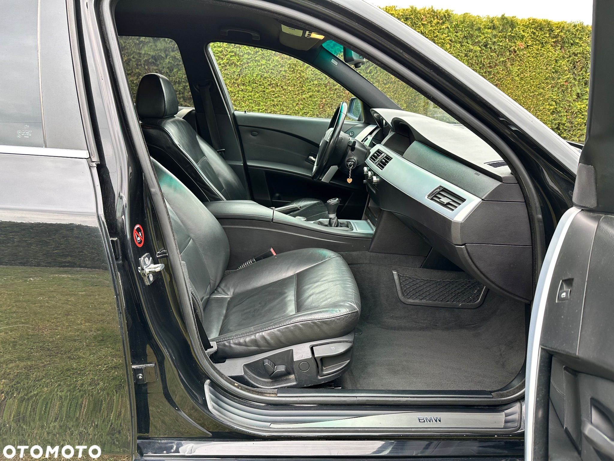 BMW Seria 5 520d Touring Special Edition - 19