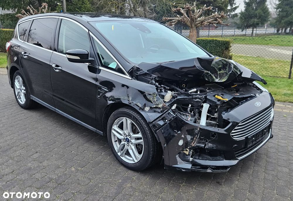 Ford S-Max 2.0 TDCi Titanium PowerShift - 4