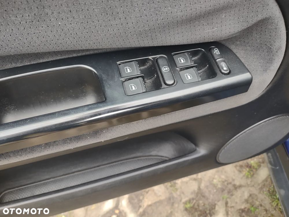 Volkswagen Passat - 17