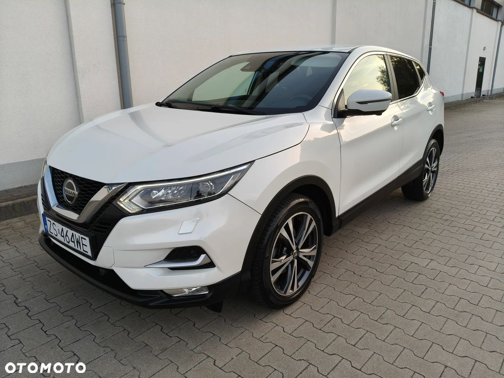 Nissan Qashqai 1.2 DIG-T N-Connecta EU6 - 1