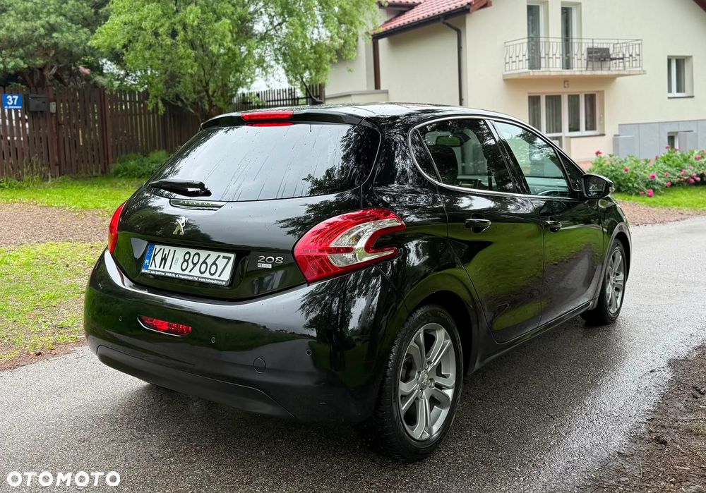 Peugeot 208 1.6 e-HDi Allure STT - 8