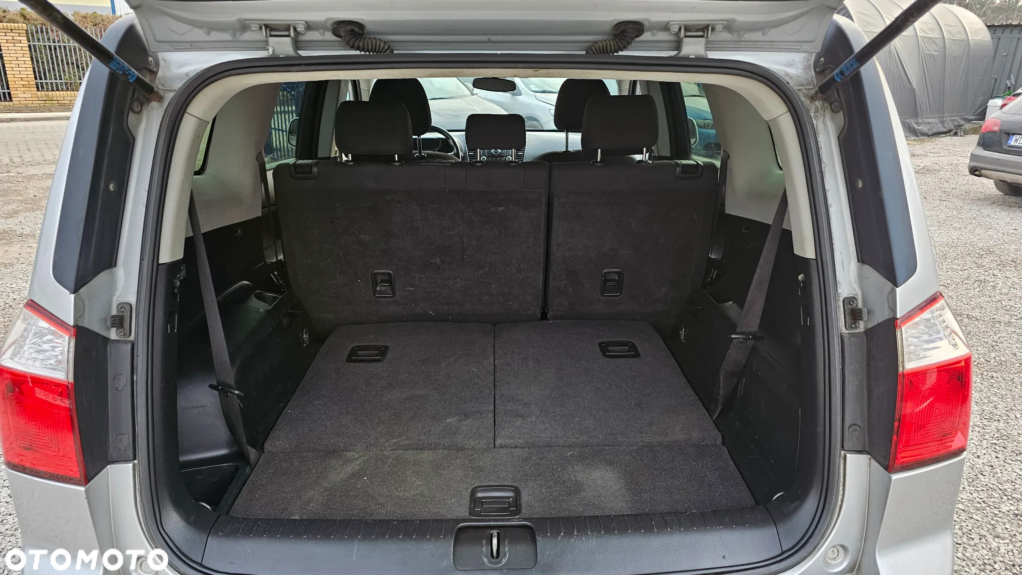 Chevrolet Orlando 1.8 LS+ - 21