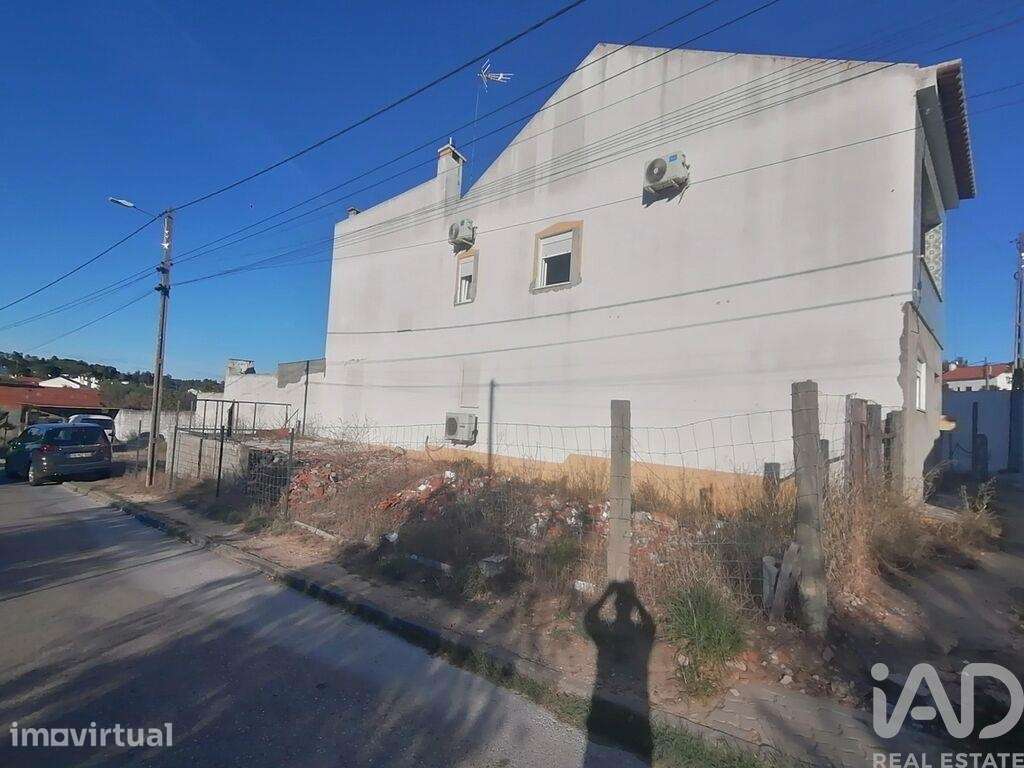 Casa / Villa T4 em Coruche, Fajarda e Erra de 204 m2 - Grande imagem: 2/28