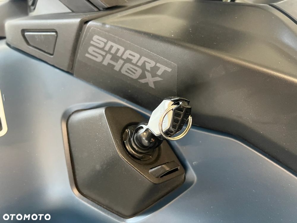 Can-Am Outlander - 10