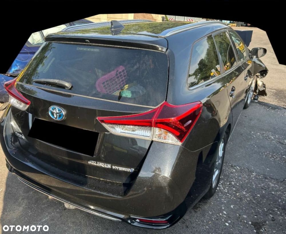 Toyota Auris - 1