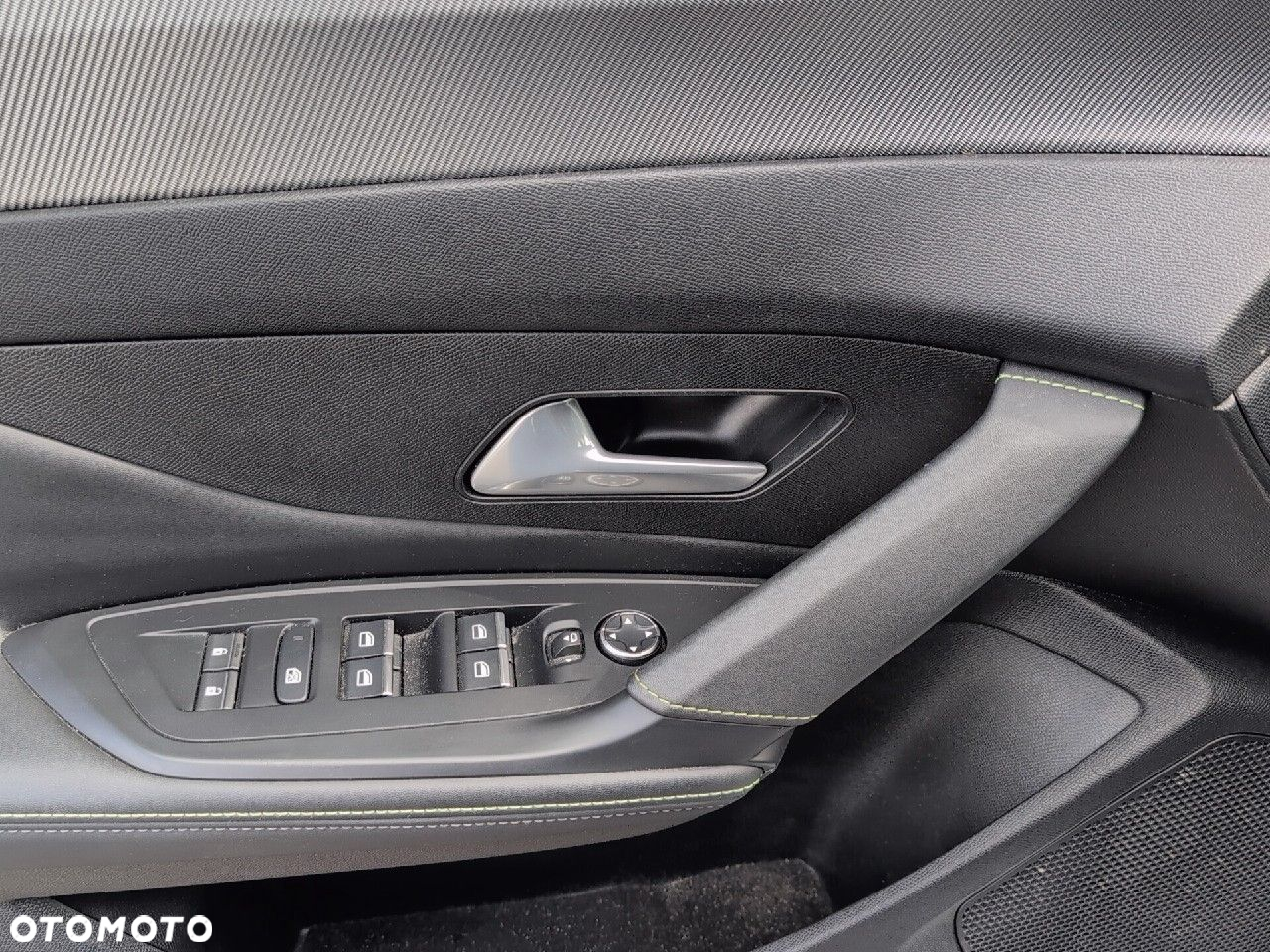 Peugeot 308 - 12