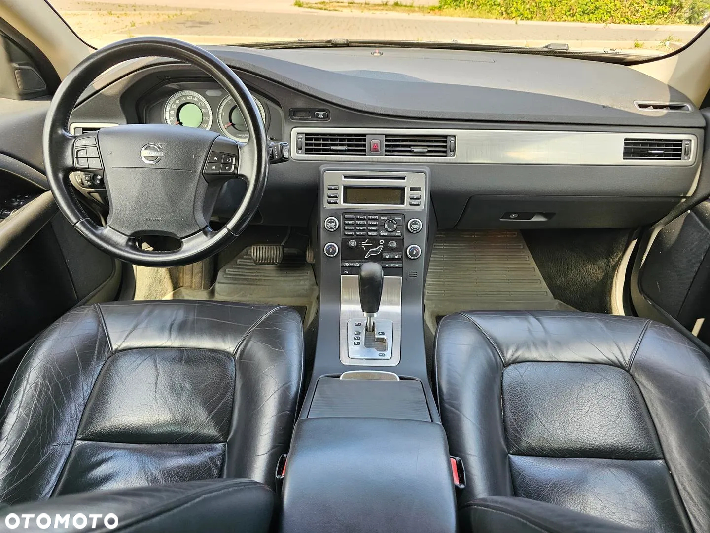 Volvo V70 2.4D Summum - 37