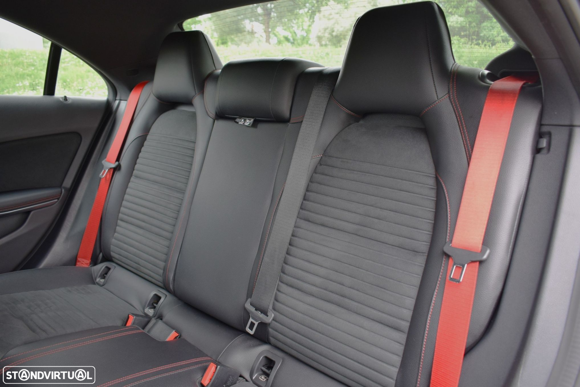 Mercedes-Benz CLA 45 AMG 4-Matic - 44