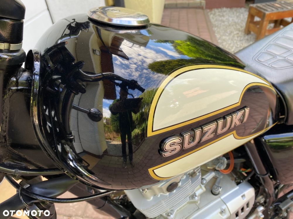Suzuki GN - 22