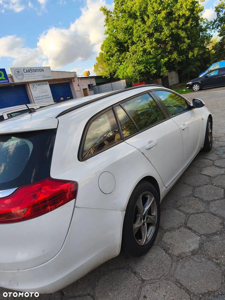 Opel Insignia 2.0 CDTI - 8