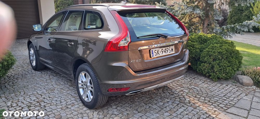 Volvo XC 60 D4 Drive-E Momentum - 6