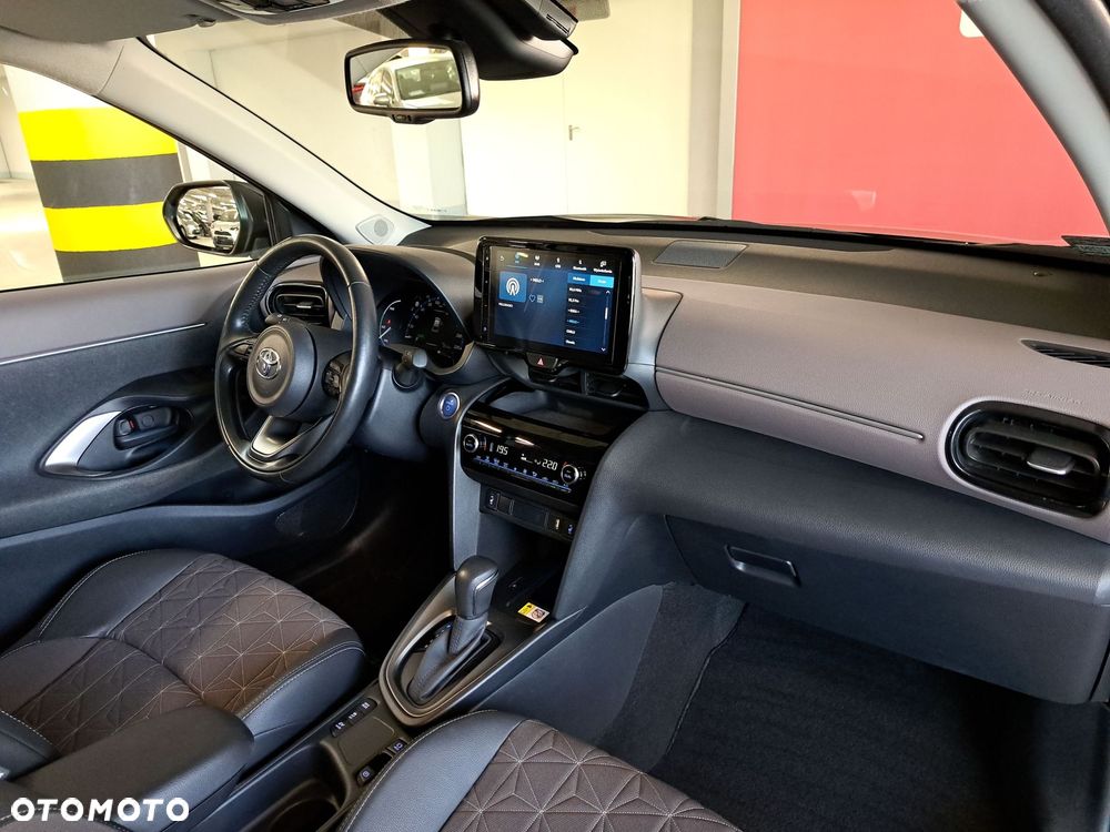 Toyota Yaris Cross - 17