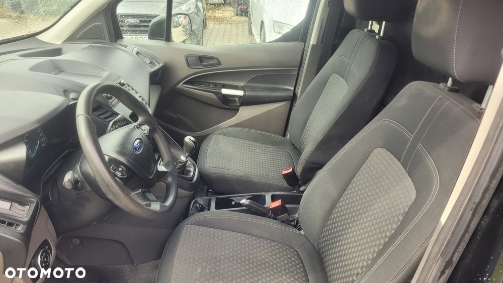 Ford Transit Connect - 9