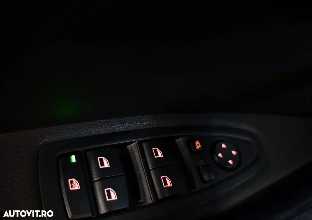 BMW X1 xDrive25e AT PHEV - 16