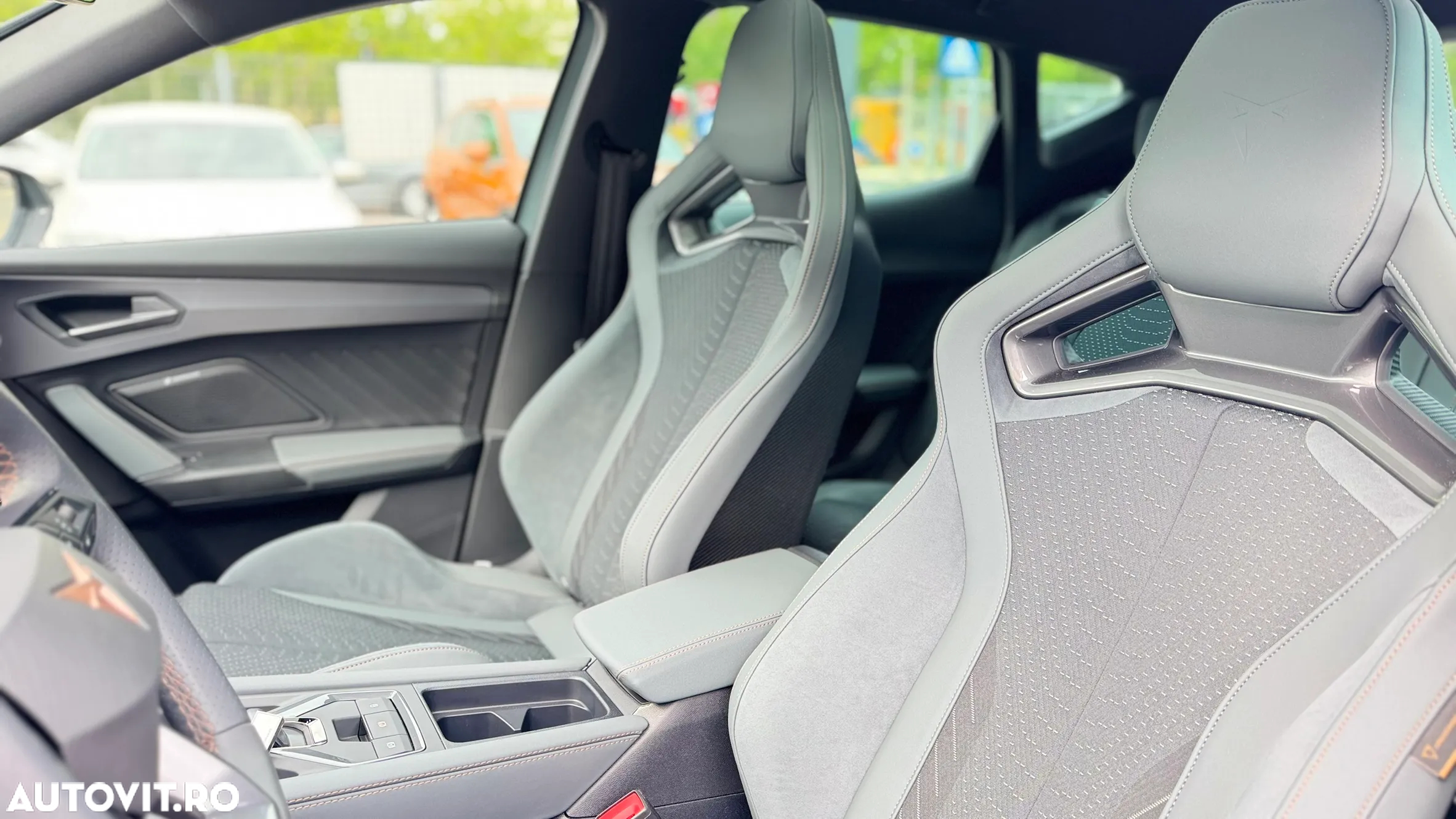 Cupra Formentor VZ 2.0 TSI 4DRIVE DSG - 10