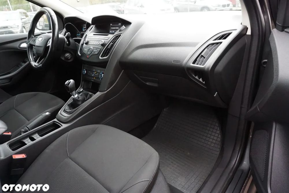 Ford Focus 1.5 TDCi Trend - 15