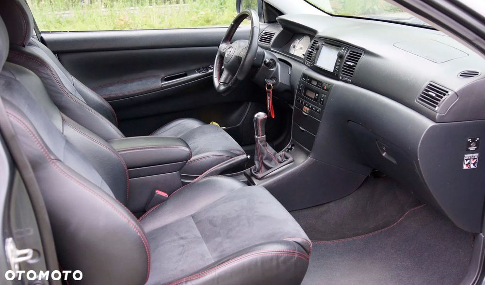 Toyota Corolla - 14