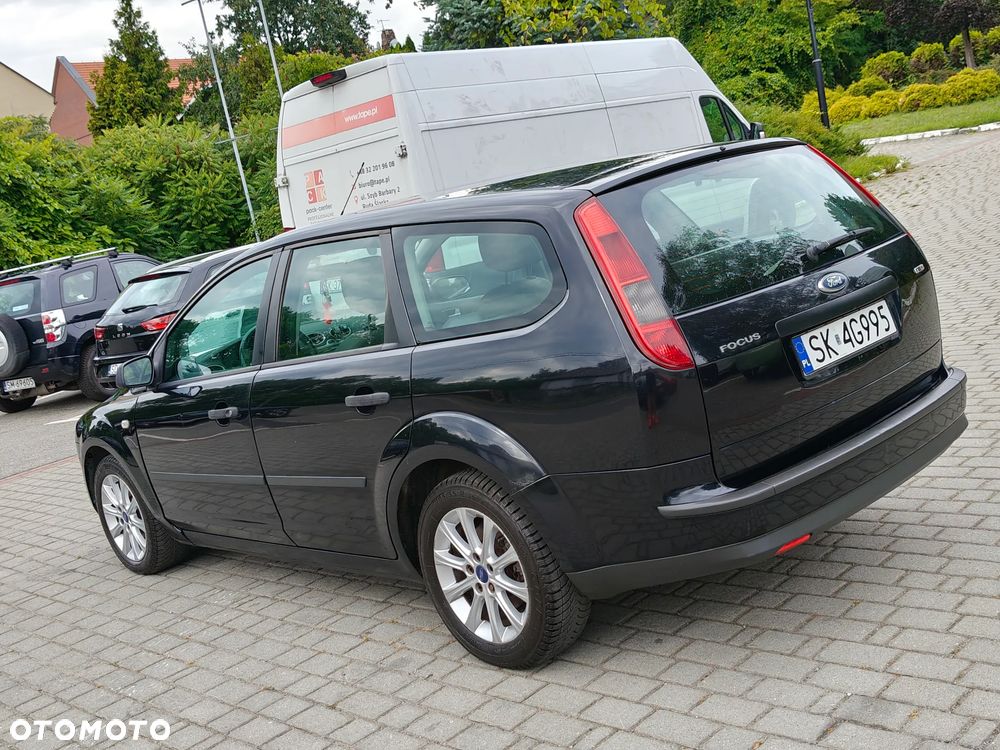 Ford Fiesta - 13