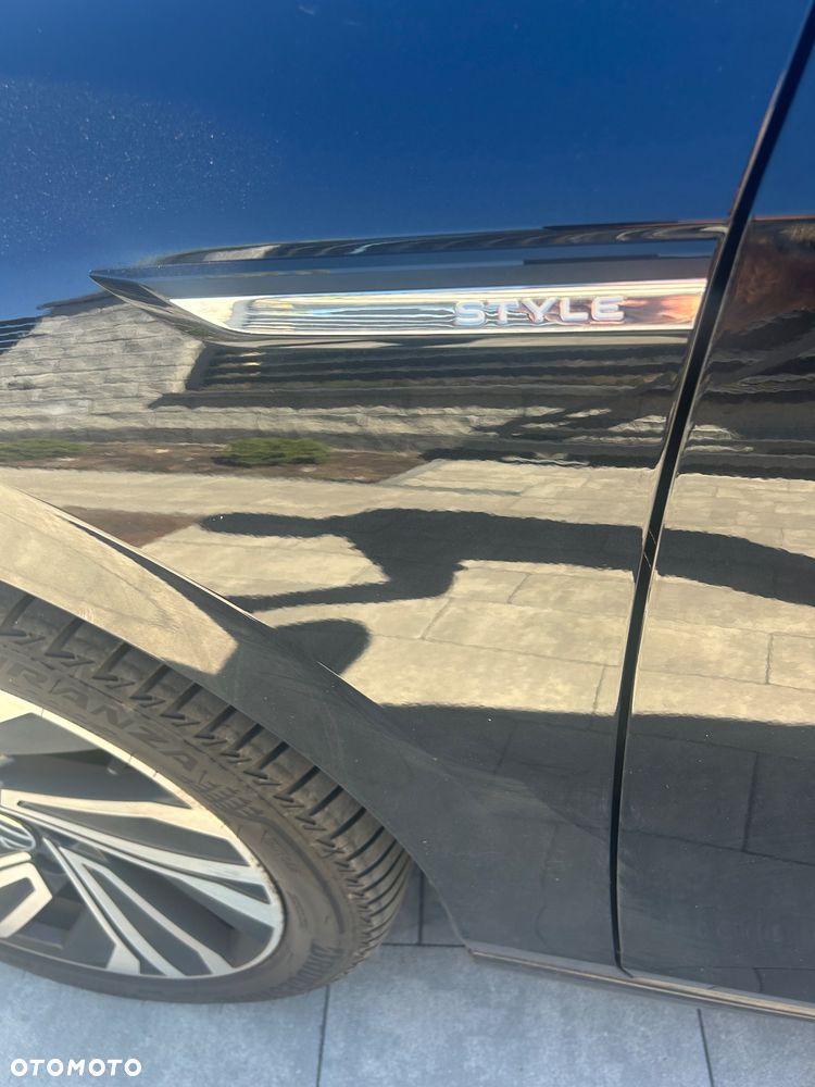 Volkswagen Golf 2.0 TDI Style DSG - 22