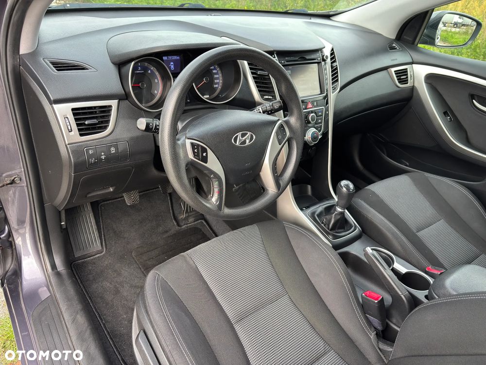 Hyundai i30 i30cw 1.6 CRDi Trend - 20