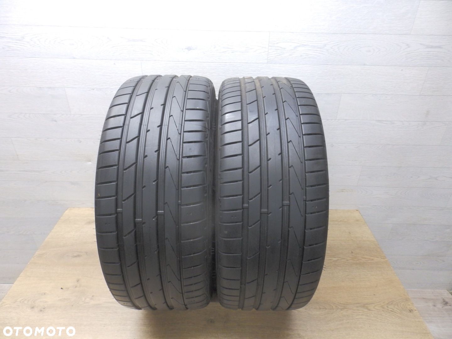 Opony letnie Hankook Ventus S1 EVO2 235/40/19 96Y - 1