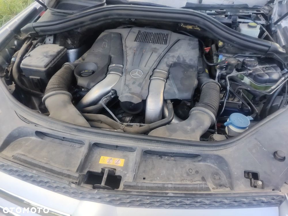 Mercedes-Benz GL - 17