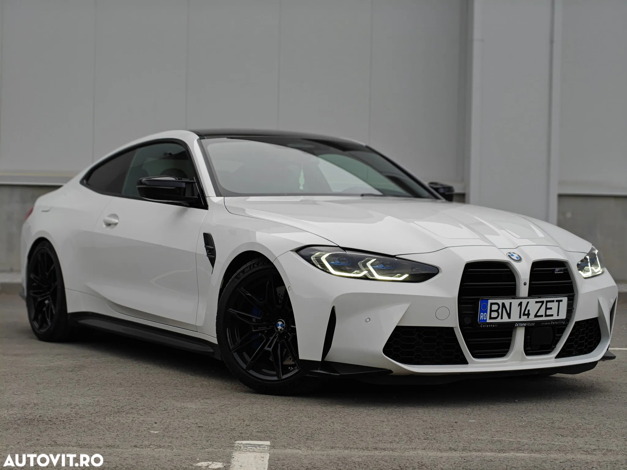 BMW M4 Competition - 4