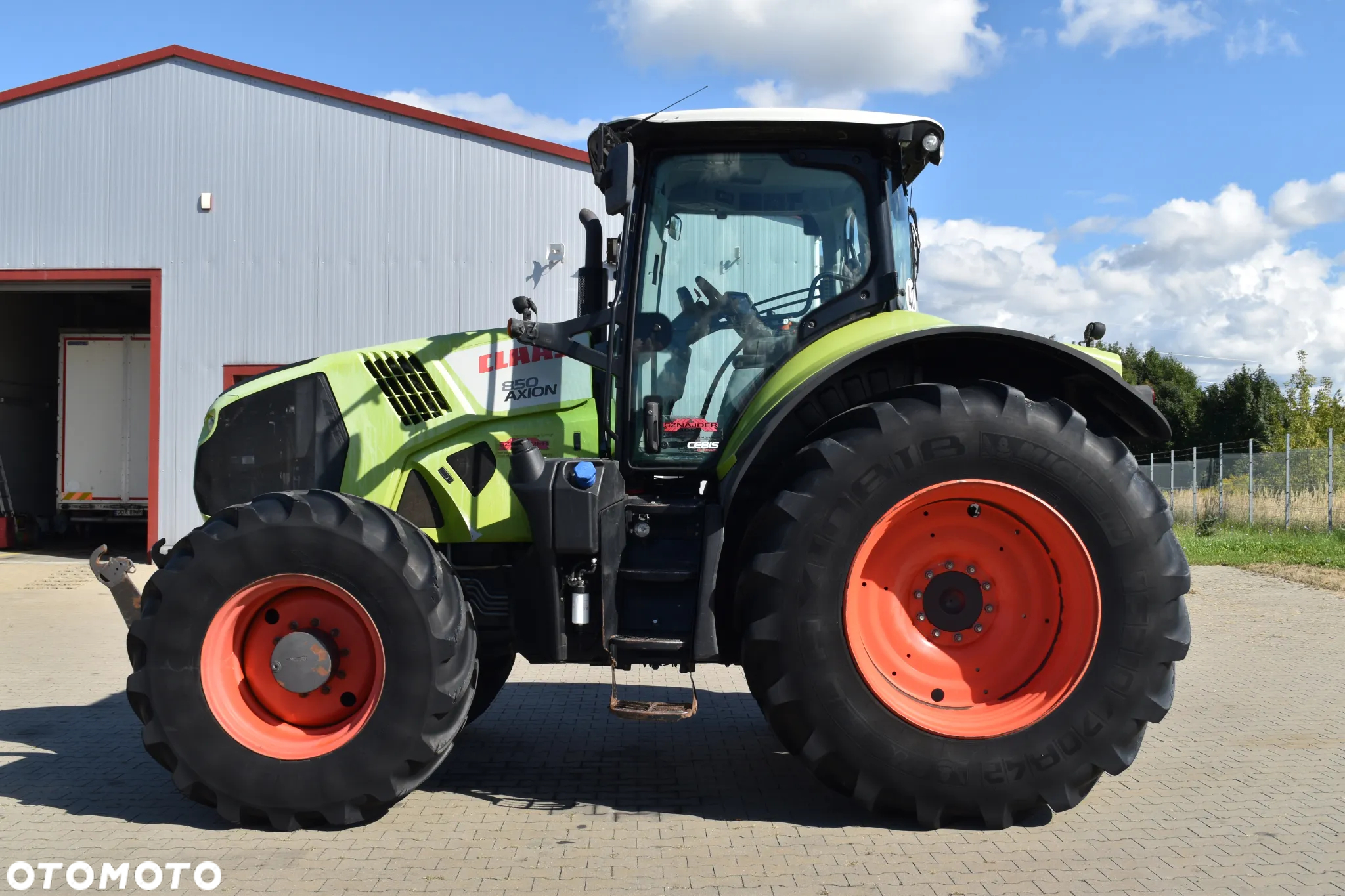 Claas Axion 850 - 4