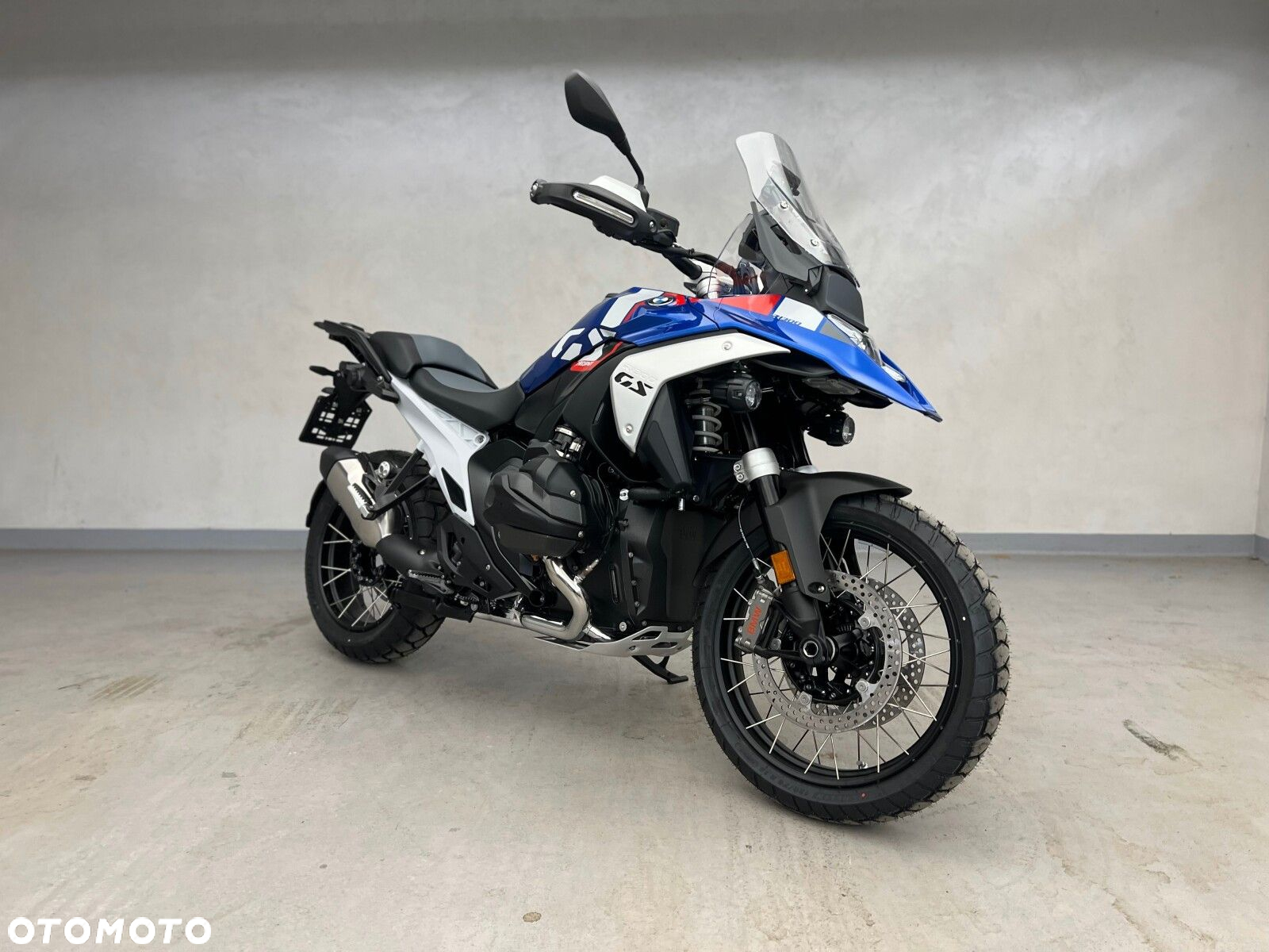 BMW R - 7