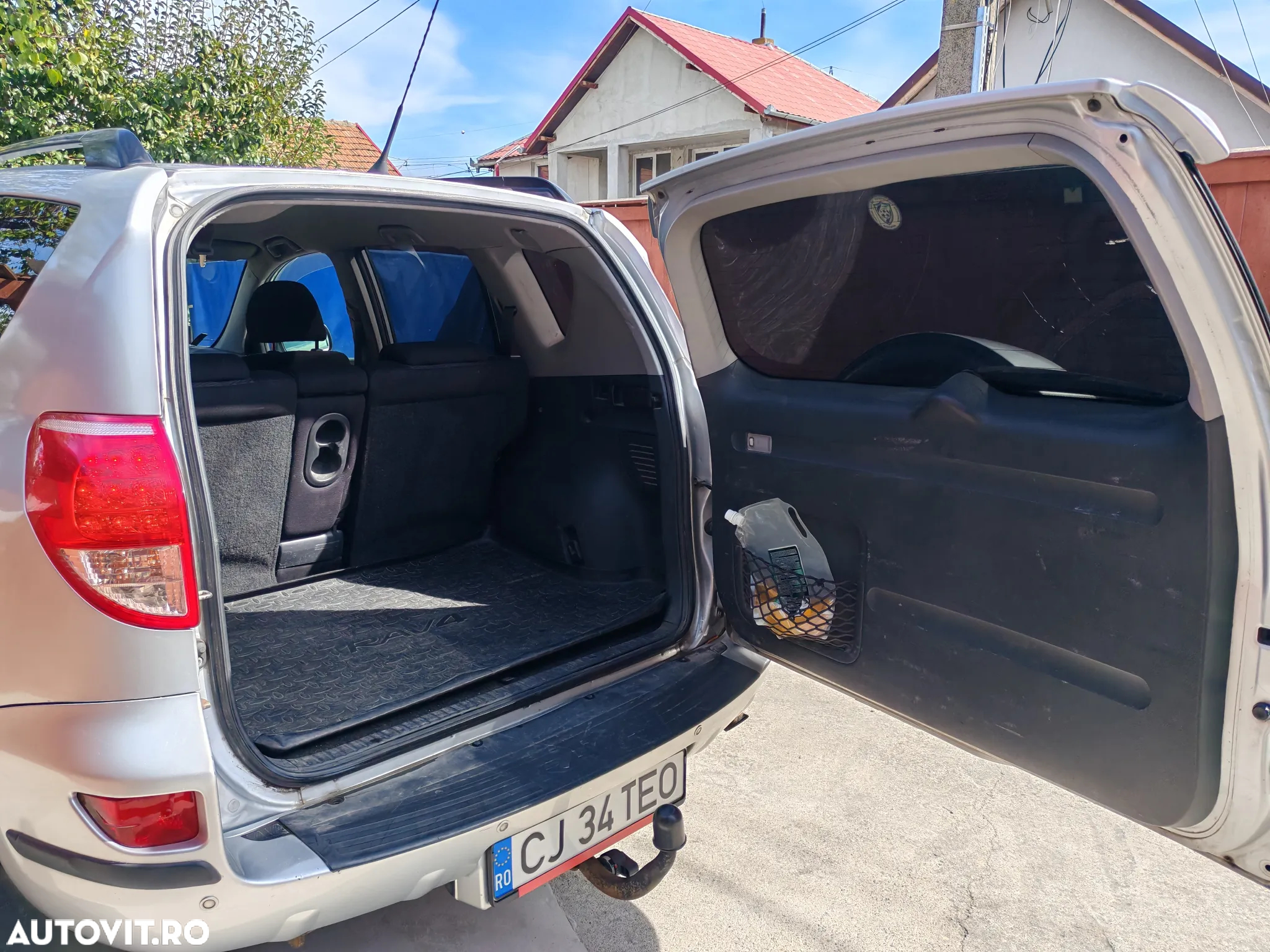 Toyota RAV4 2.2 D-4D Confort - 10