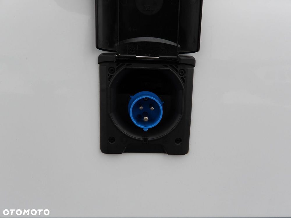 Renault MASTER FURGON CHŁODNIA  -10*C ZASILANIE 230V TEMPOMAT NAWIGACJA LEDY KLIMATYZACJA  150KM - 23