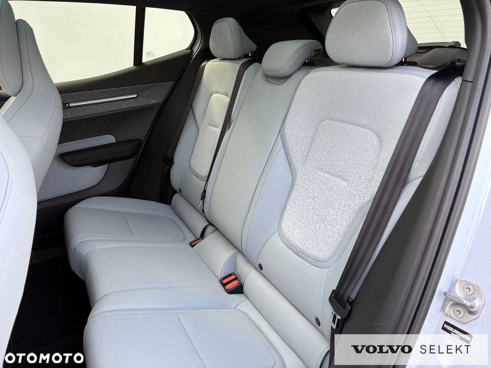 Volvo EX30 - 11